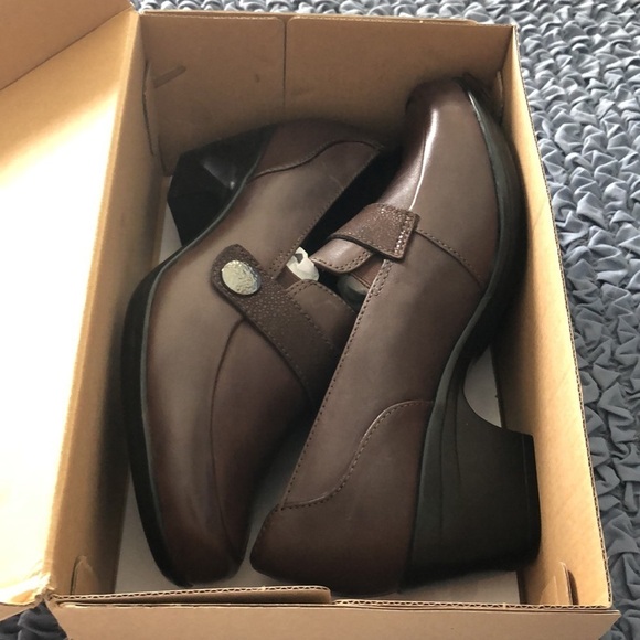 🥂HP🥂 Clarks Collection Women's Emily Andria Slip-On Loafer Pump Shoes 7.… - Picture 5 of 14